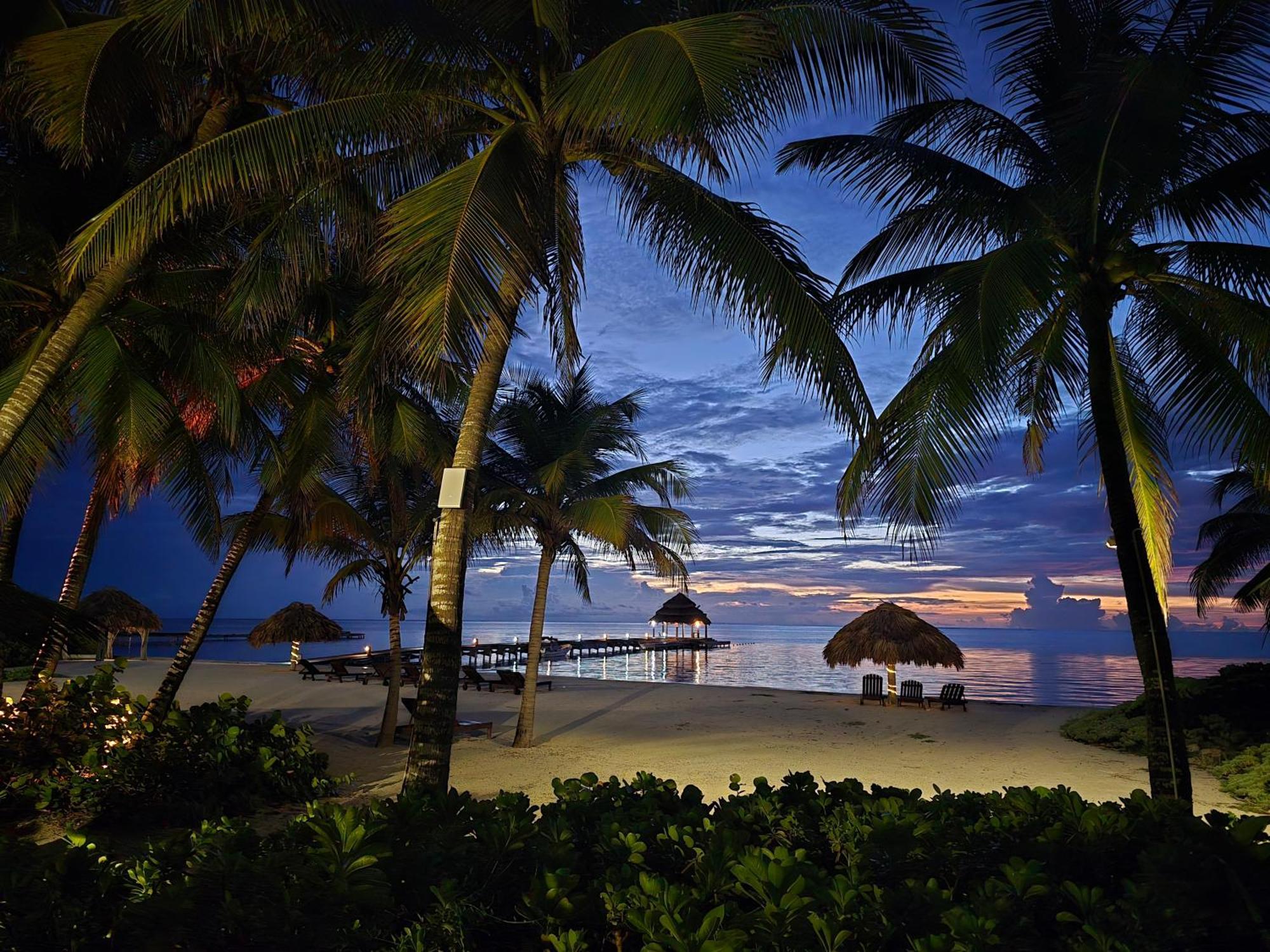 Xanadu Island Resort San Pedro  Ngoại thất bức ảnh