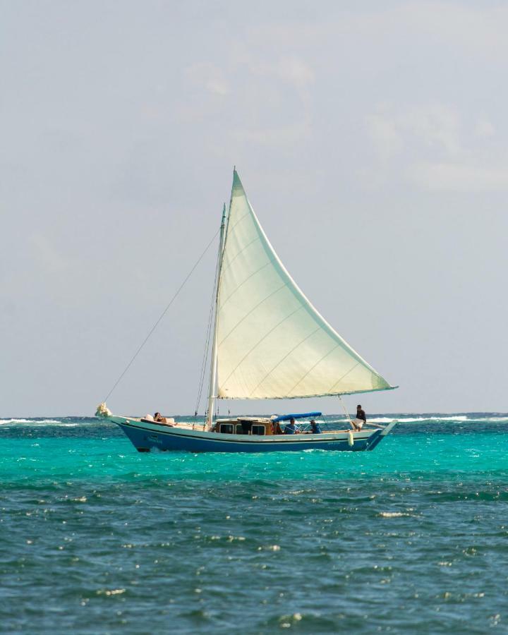 Xanadu Island Resort San Pedro  Ngoại thất bức ảnh